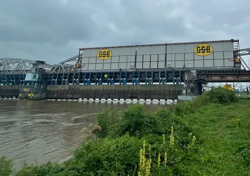 extra afsuiting brug bij grave