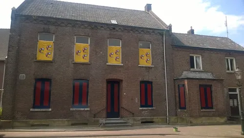 32781642 581302362253781 2552733547752325120 n