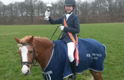 54e758f7917f32624e000004