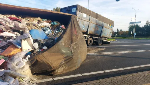 e72ba8b7 fd05 4881 abc5 9dbd6ab69f9d