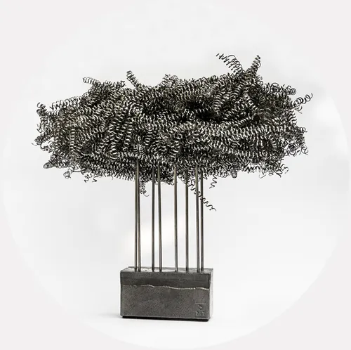 pit multi stemmed tree