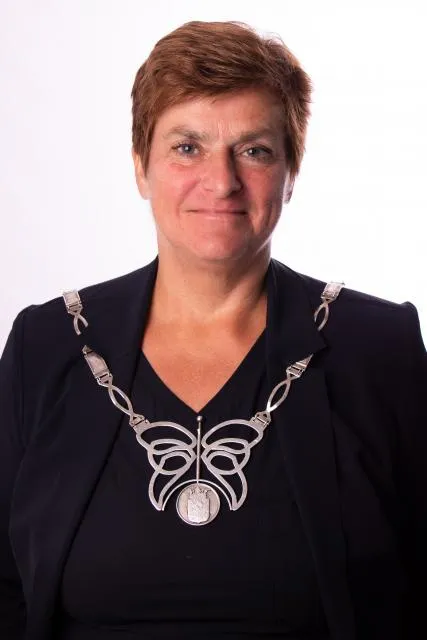 burgemeester nelly kalfs 1