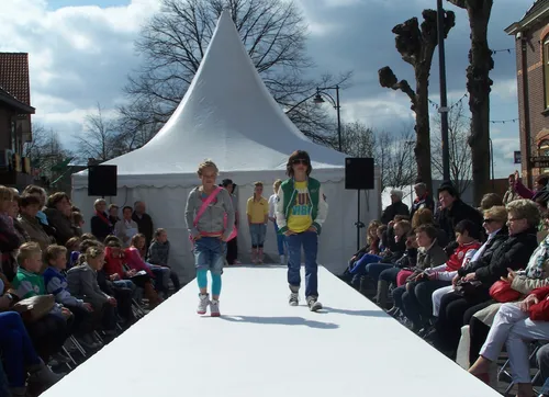 modeshow 2012