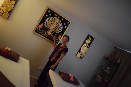 nicha derks thai ayothaya 17