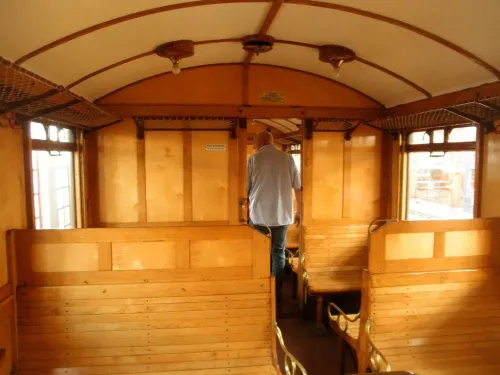 Interieur van de stoomtrein<br>