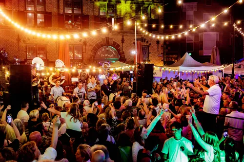 14-07-2025-Vierdaagsefeesten-Marcel Krijgsman-205-gevelconcert (1)