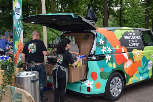 Peezekoffiebus 4