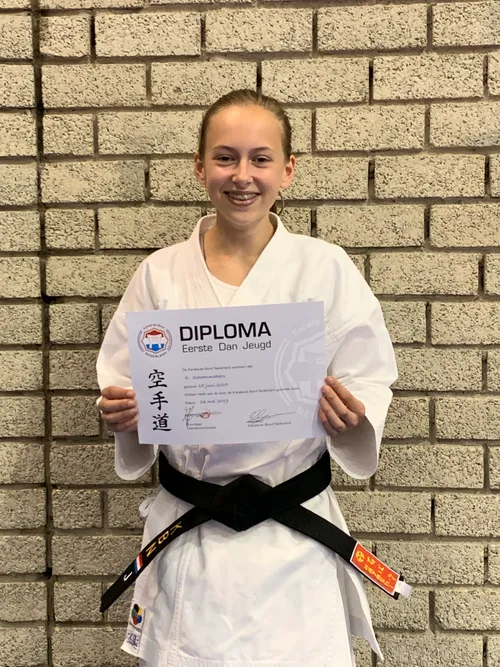 demi1edan e1558899230100