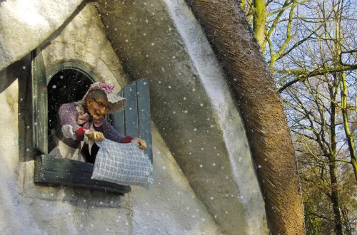 efteling vrouw holle