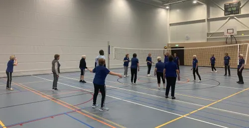 sport overdag volleybal 3