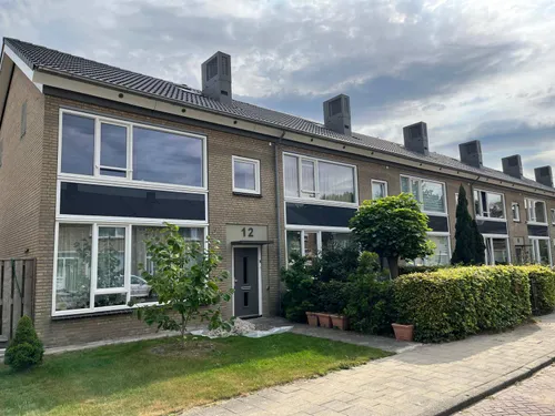 548124866_1327055439429638_8343100909605396773_n