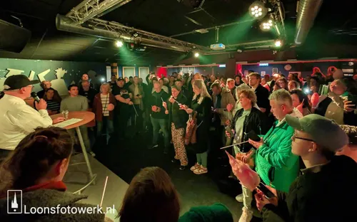 PXL_20251108_174619696