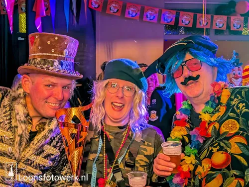 PXL_20260217_184152256