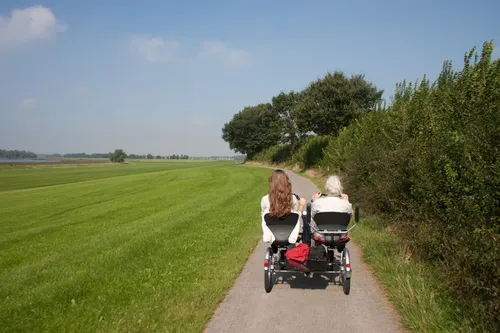 duofiets naast elkaar