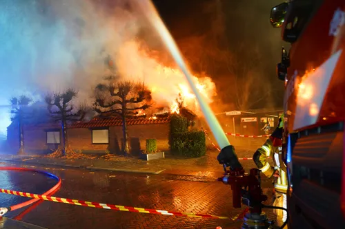 77cadc29-fed0-48f2-a1ac-b8f61a17b5ca