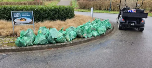 clean up actie thorn 42 vuilniszakken 1