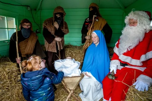 01 levende kerststal kinderboerderij foto peter noy c2a9