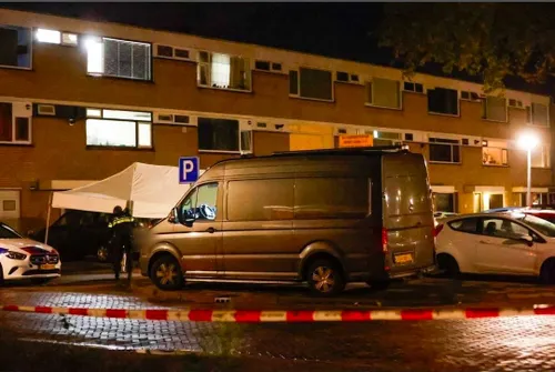 25-10-2025 Overleden persoon aangetroffen in Uden 05