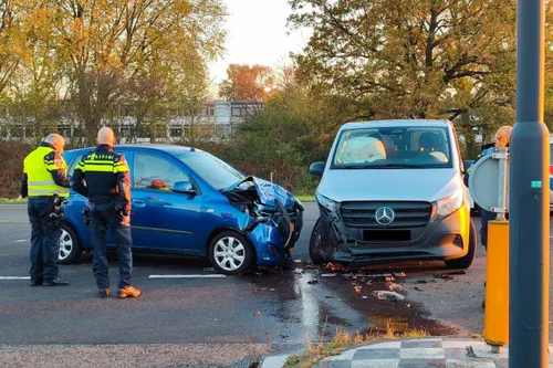 21-11-2025 Ongeval Rondweg Uden 04