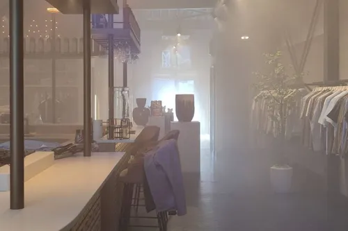 18-03-2026 Winkel in Uden vol rook 03