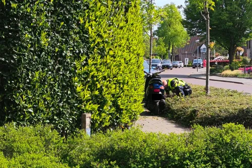 27-04-2026 Aanhouding na aanrijding Uden 03