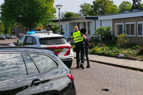27-04-2026 Aanhouding na aanrijding Uden 05