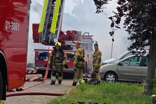 08-06-2026 Woningbrand Peperstraat Uden 03