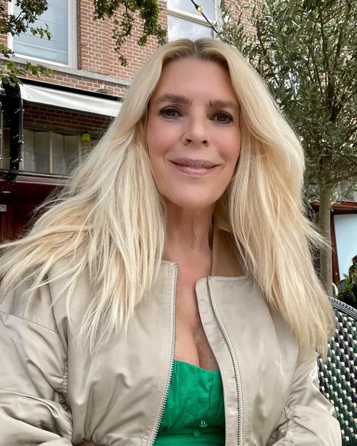 358347553 817507989773095 894917932114208647 n