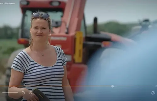 boer richard laat zijn vrouwen onderspuiten
