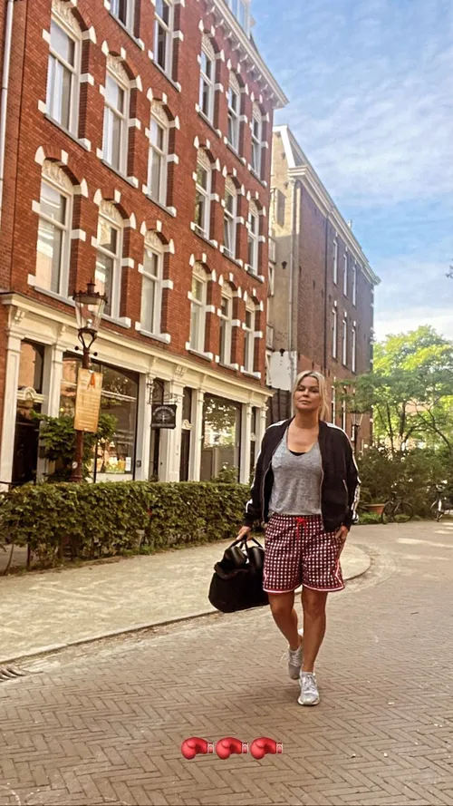 bridgetmaasland 2860291658193401522