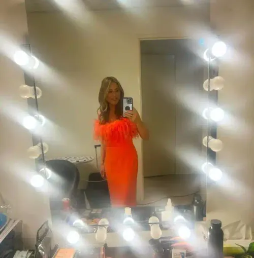 heleenvanroyen 1703172330 3262768446787641947 235469787 696x709 1