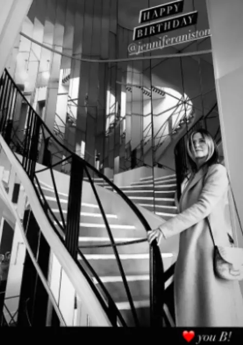 jen aniston birthday z