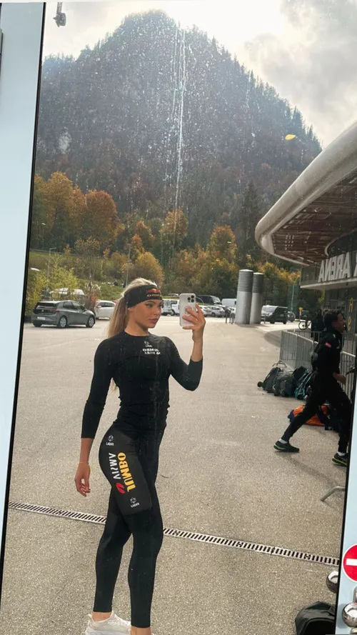 juttaleerdam 2946774964626009185