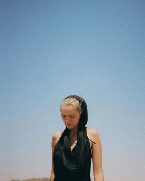 lies zhara in de sahara 1