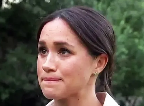 meghan markle 370 x 500