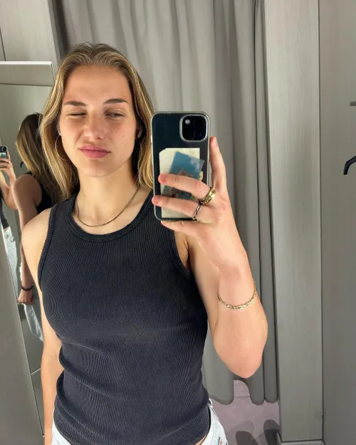 regina van eijk ajax 2