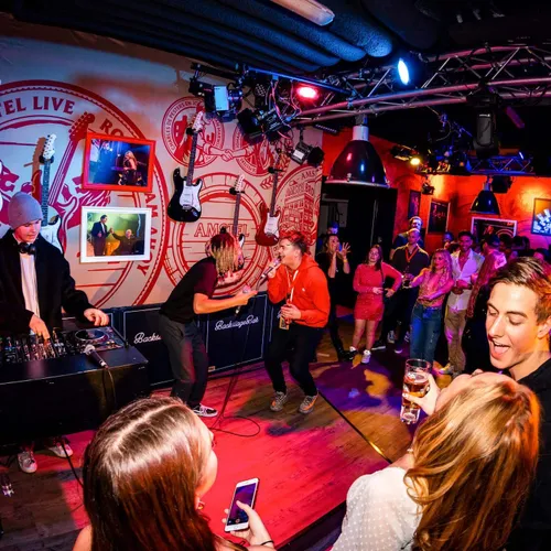 unknown 323872432 1809733352727986 7426646323260540047 n