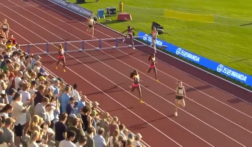 atlete femke bol is in topvorm voor de olympische spelen en showt dan iedereen haar flinke achterzijde