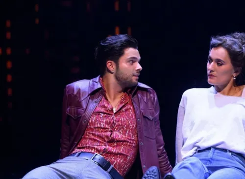 buddy vedder zijn succes met de musical saturday night fever