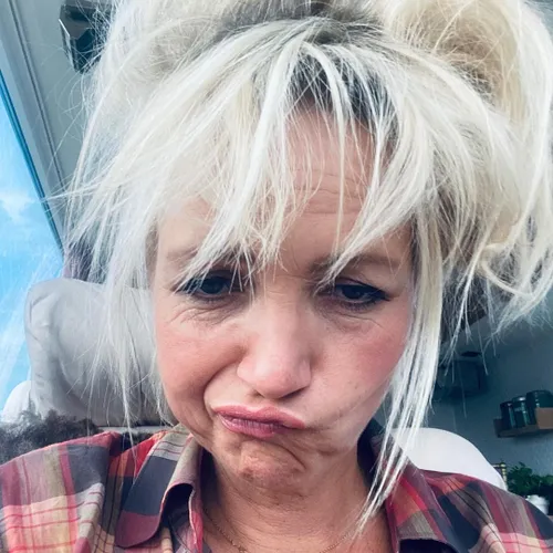 eerste aflevering van boer zoekt vrouw doet het goed maar ook steeds slechter