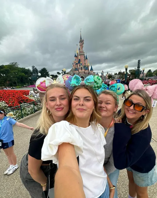 eloise van oranje gratis trip en maakt mensen boos