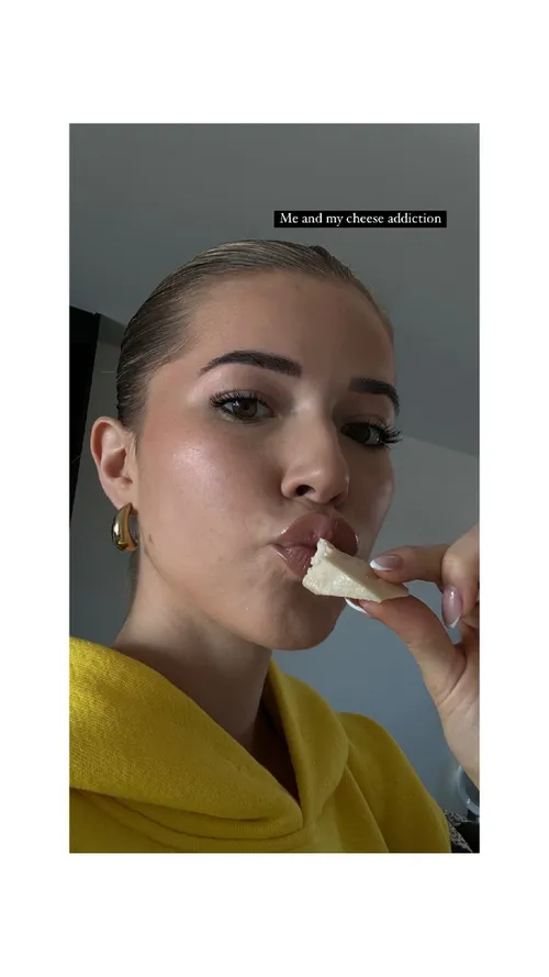 jade anna likt alles af wanneer ze smult van een speciaal hapje