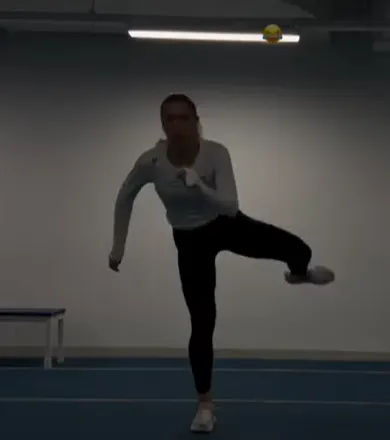 Jutta Leerdam zet aardige druk op troeven in voorbereiding op World Cup in China.