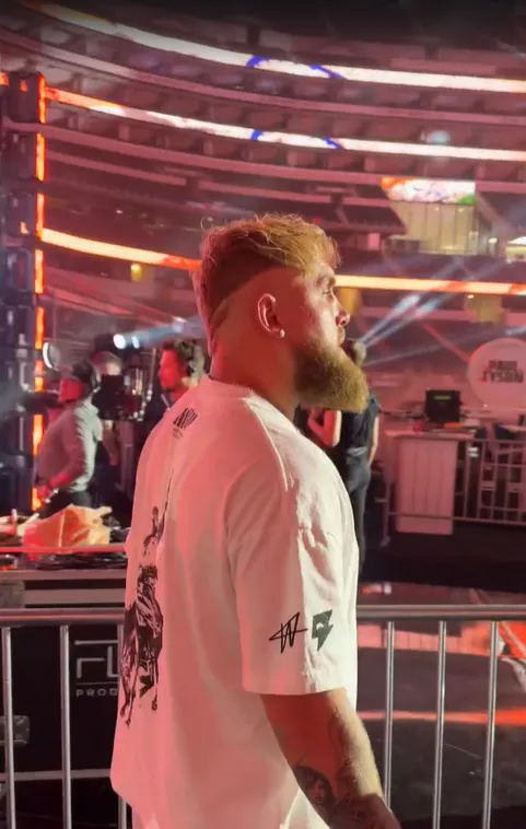 jutta leerdam steunt jake paul bij verlies en winst