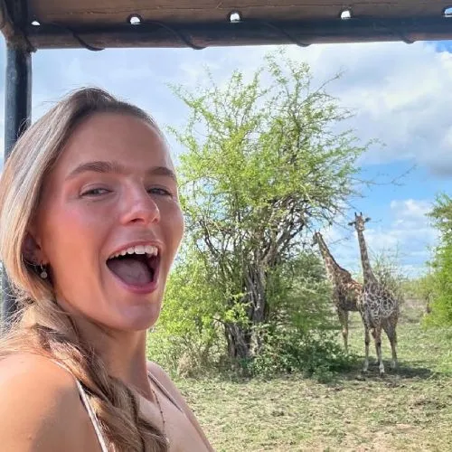 lies zhara foto giraffe