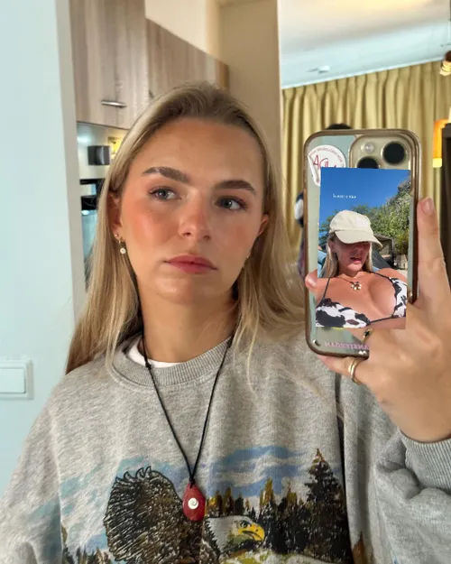 lies zhara gaat helemaal los en is zo nat als het maar kan