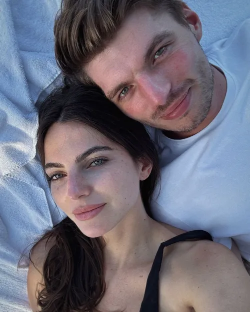 max en kelly gezellig samen