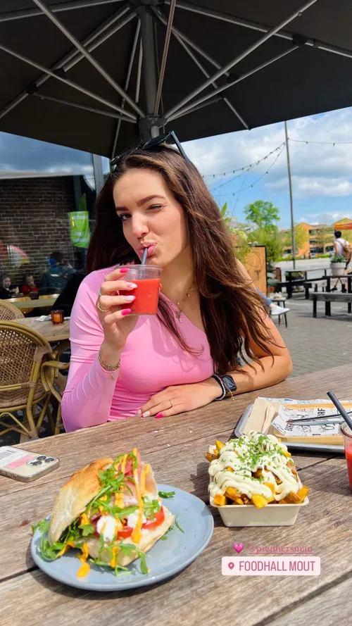 pien hersman knalt uit topje