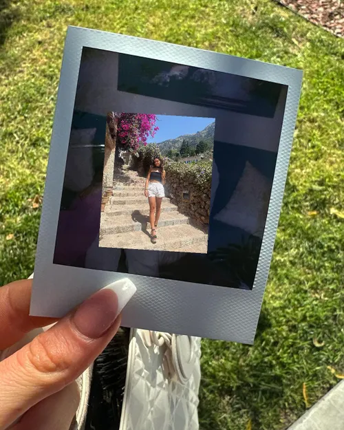 pien hersman laat alles van zichzelf zien op bloedhete vakantie