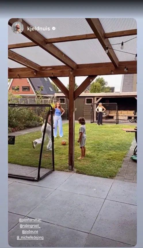 prachtige pien hersman en robin groot worden door kjeld nuis gefilmd